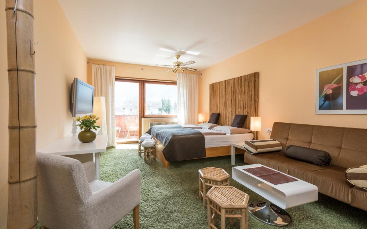 Hotel Bamboo Haupthaus Кольдрано Экстерьер фото